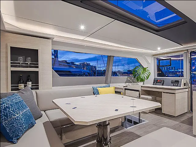 Moorings 5000 - Interior image