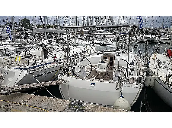 Bavaria Cruiser 37